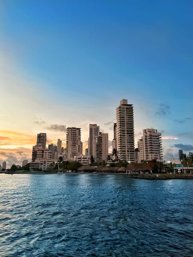2-hour tour in Cartagena Sunset View in party boat - The nightclub finish