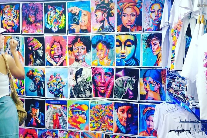 2-Hours Street Art Walking Tour in Medellin Comuna 13 - Walking through Comuna 13’s public art