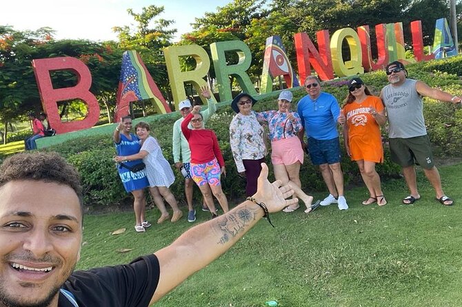 Adventure in Barranquilla and Santa Marta from Cartagena - Lunch and beach time at El Rodadero