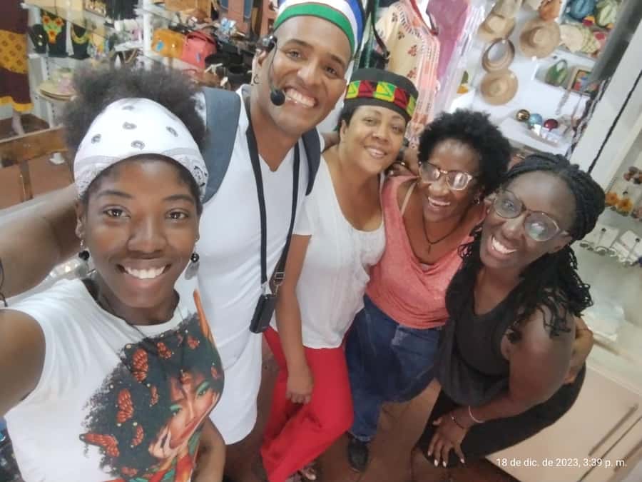 Afro Walking Tour. The colors of Cali. - Three cultural institutions and the work of preserving identity