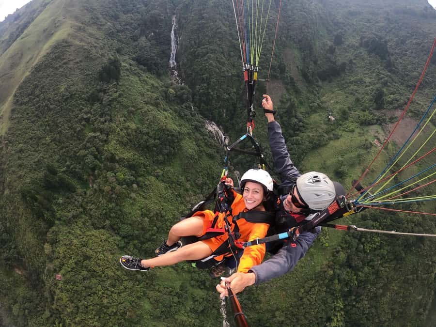 Bello: Paragliding in Medellín - Registration, equipment, and the walk to takeoff