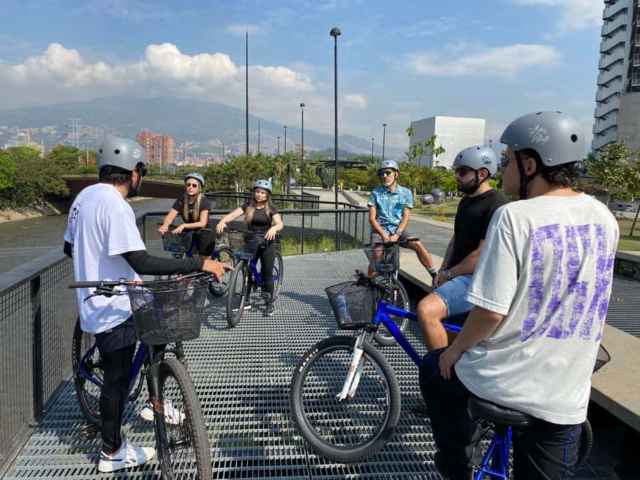 Bike Tour Medellin with Snacks and Local Beer - Pueblito Paisa and the first city panorama