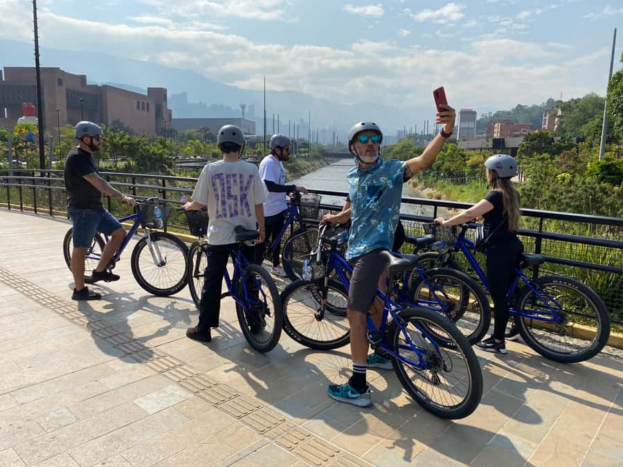 Bike Tour Medellin with Snacks and Local Beer - Starting at San Joaquín Church
