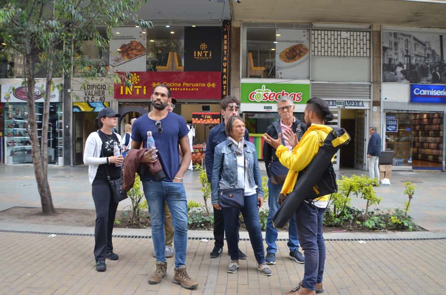 Bogotá: 3-Hour Private Tour of La Candelaria - Santander Square and the shift to modern Bogotá