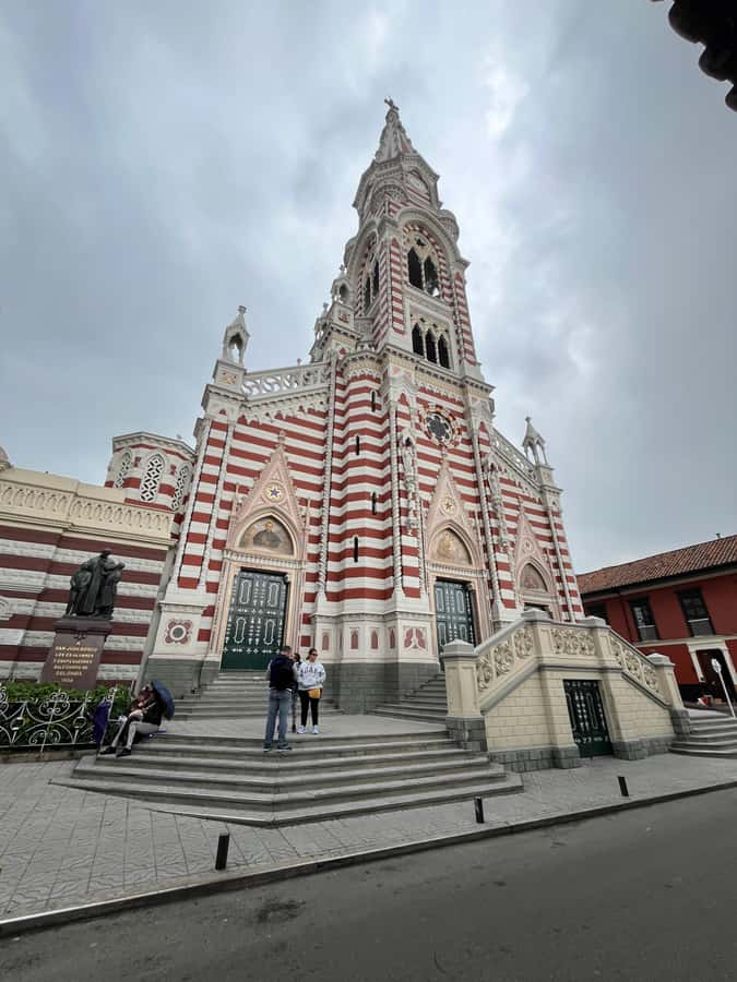 BOGOTA: City Tour, Monserrate, Gold Museum, Botero Museum, Plaza Bolívar - Who will get the most from this six-hour tour