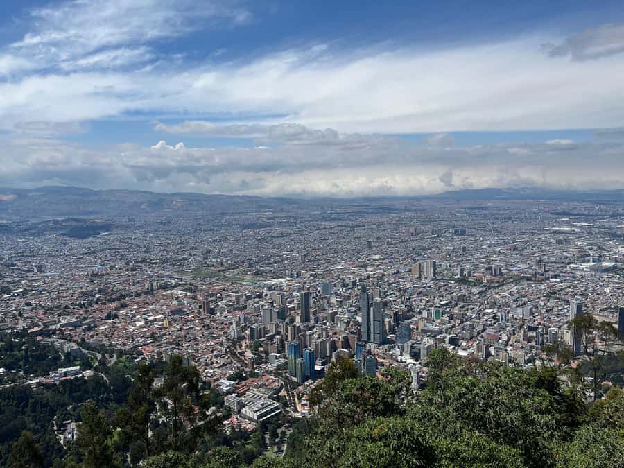 BOGOTA: City Tour, Monserrate, Gold Museum, Botero Museum, Plaza Bolívar - Chorro de Quevedo and Bogotá’s street art
