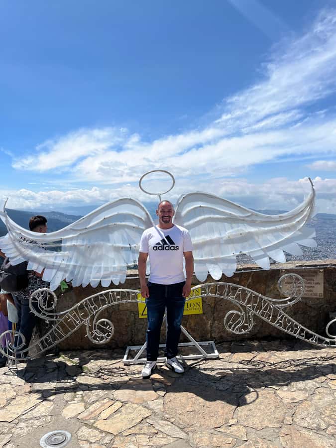BOGOTA: City Tour, Monserrate, Gold Museum, Botero Museum, Plaza Bolívar - La Candelaria and the story told by Plaza Bolívar