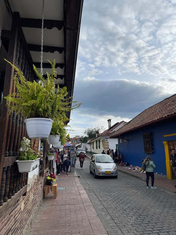 Bogotá: City Tour, Monserrate, Gold Museum, Plaza de Bolivar - La Candelaria rewards a slower walk