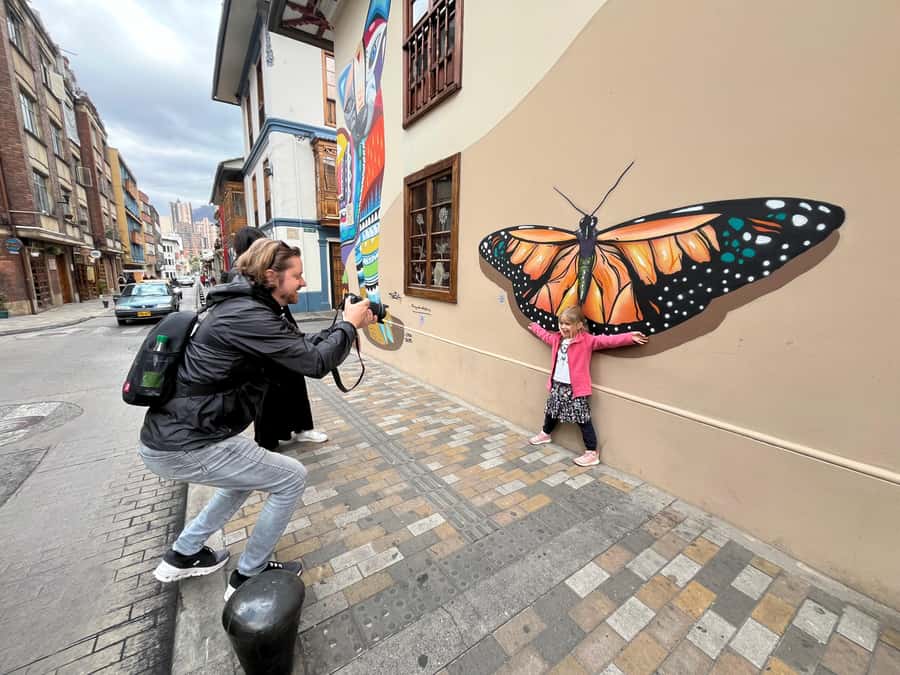 Bogotá: City Tour, Monserrate, Gold Museum, Plaza de Bolivar - The Gold Museum sets the tone