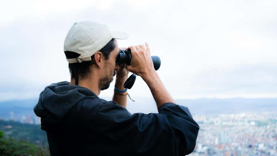 Bogota: East Hills Mountain Hike - The trail: 3 kilometers uphill to Moyas