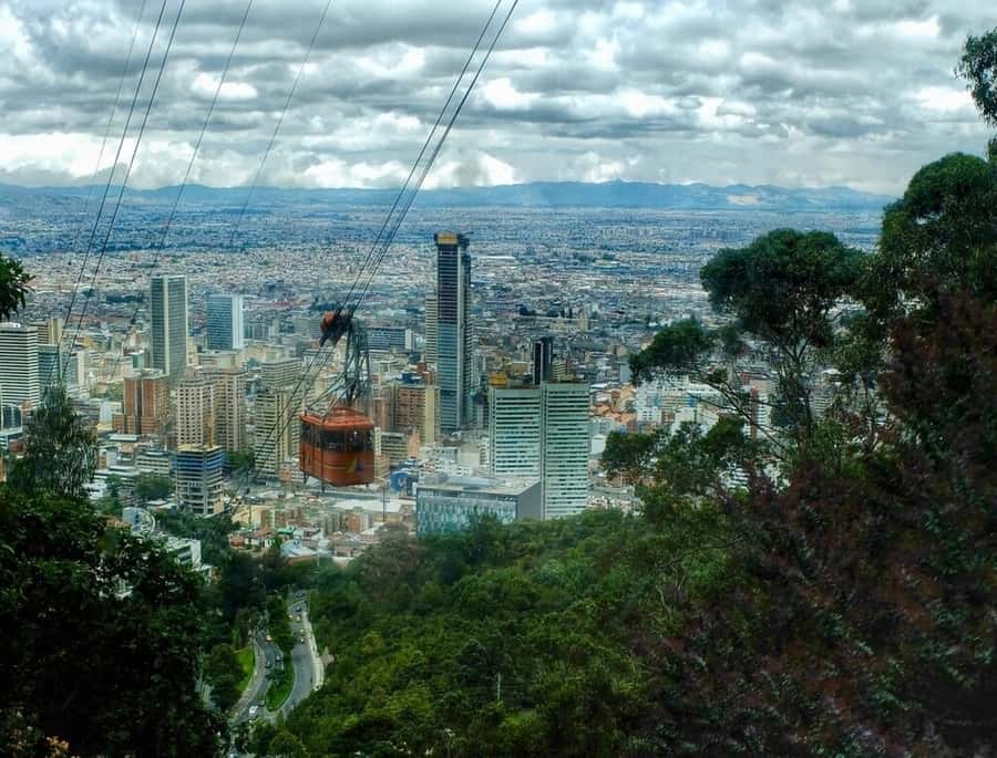 Bogotá: Grand City Tour with Monserrate, Usaquén and Lunch - Key points to know before booking