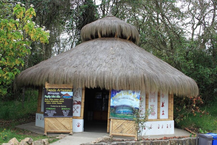 Bogotà: Guatavita Lake and Nemocón Salt Mines Tour - Should you book it?