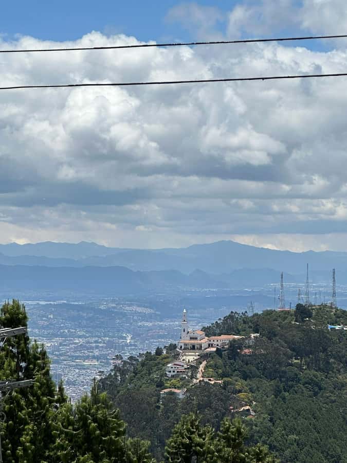 Bogota: Hike to La Chorrera Waterfall, El Chiflón and Guadalupe Hill - What the $115 price really covers
