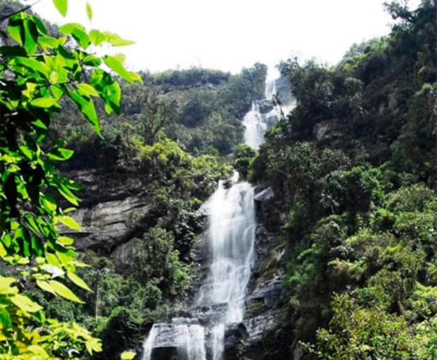 Bogota: La Chorrera Waterfall Guided Hike and Guadalupe Hill - El Chiflón, spray, mist, and possible rappelling