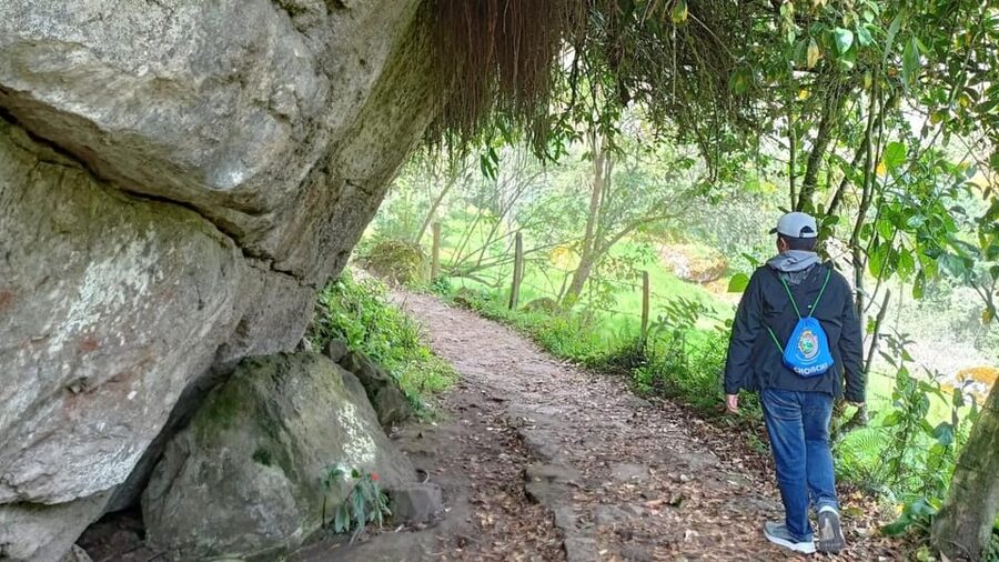 Bogota: La Chorrera Waterfall Guided Hike and Guadalupe Hill - Should you book La Chorrera and Guadalupe Hill?