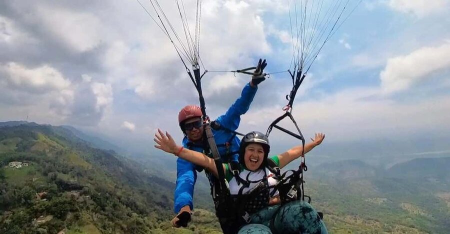 Bogota: Paragliding Flight Ticket in Guatavita - Should you book the Guatavita flight?