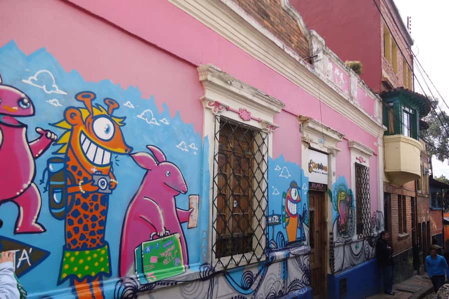 Bogota: Private custom tour with a local guide - Key points at a glance