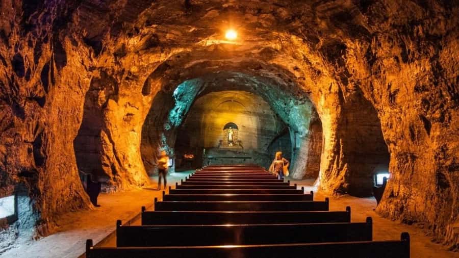 Bogota: Salt Cathedral of Zipaquira Private daily Trip - Forty minutes in colonial Zipaquirá