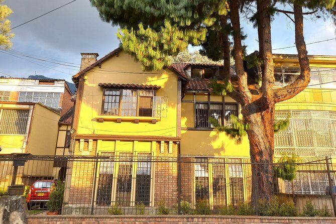 Bogota Walking Tour Teusaquillo a different part of the city - From the National Museum to Bavaria Central Park
