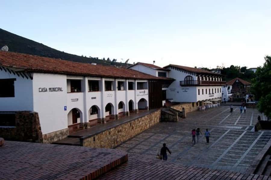 Bogota: Zipaquira, Salt Cathedral & Lake Guatavitá Tour - A final village stop brings the day back to everyday Colombia