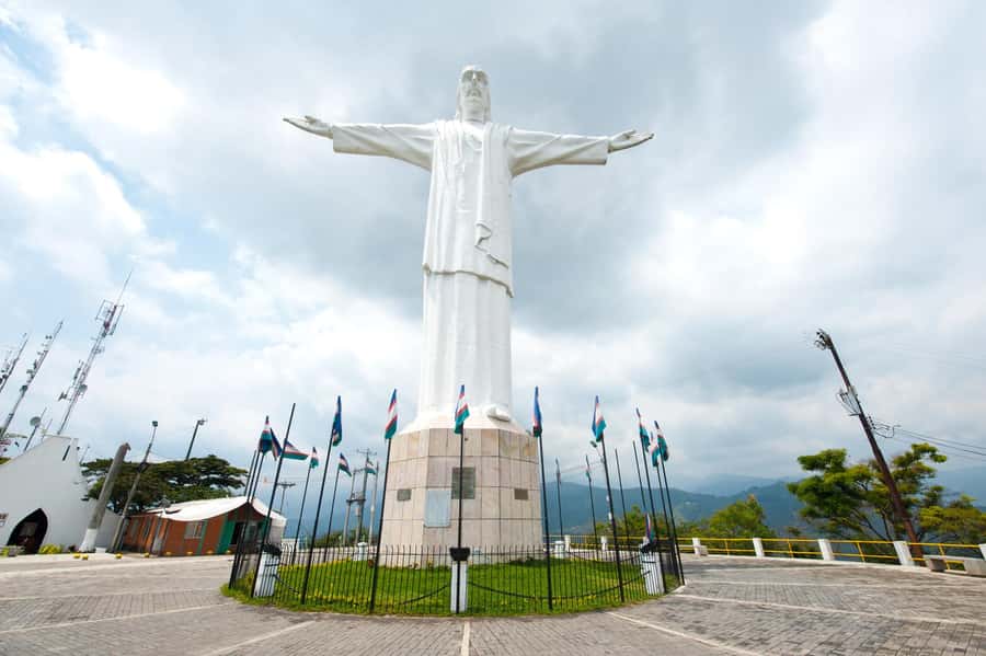 Cali: Cristo Rey, Tertulia Museum & Downtown Cali City Tour - Key points at a glance