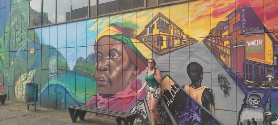 Cali: Discover Cali City Highlights and Local Drink - Starting at Parque del Peñon and the Cali River