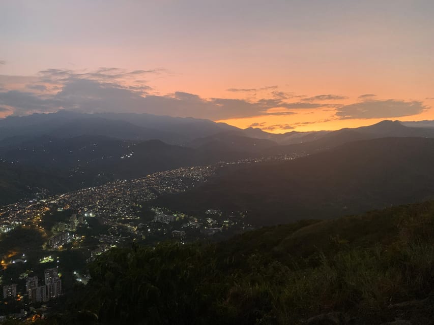 Cali: TRES CRUCES - Cali's most popular hike and monument - Hotel Pickup Makes the Start Easy