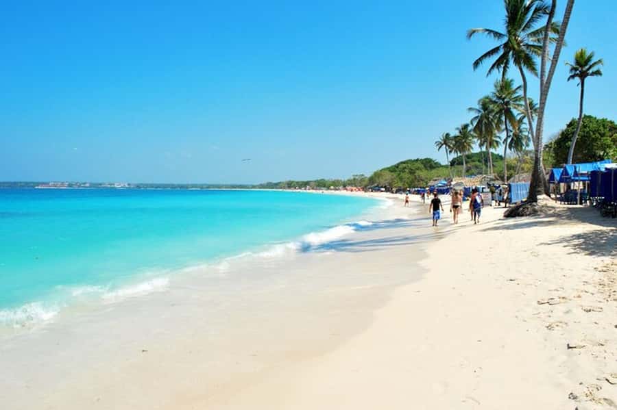 Cartagena: 5 Islands Premium Tour with Lunch and Snorkeling - Tierra Bomba and the forts at the harbor entrance