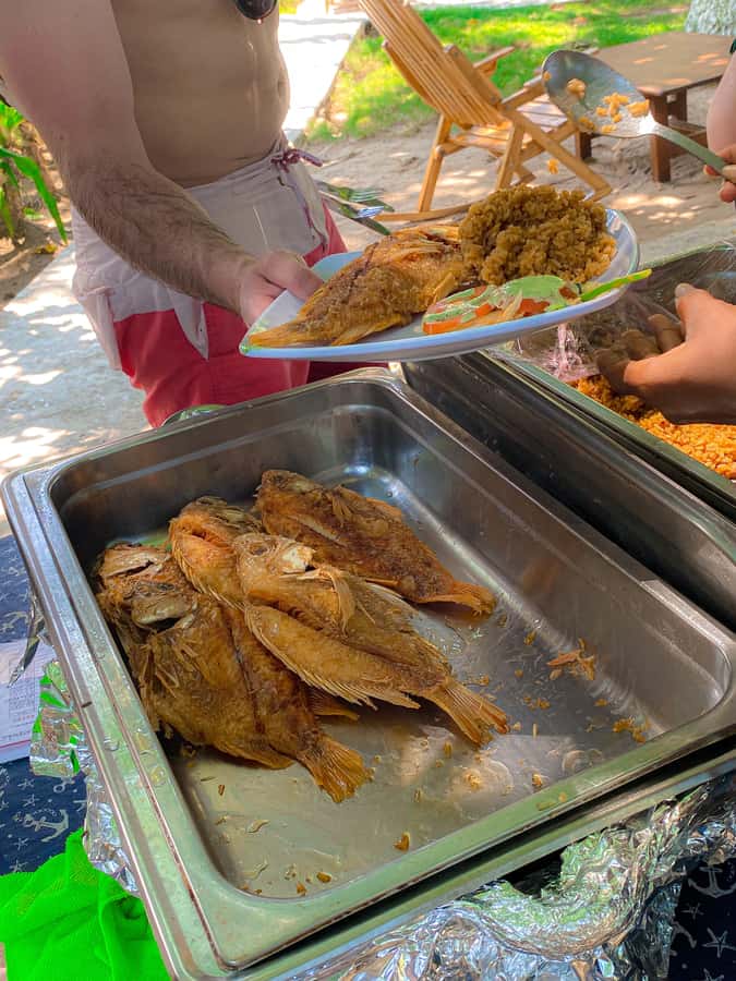 Cartagena: 5 Rosario Islands Tour with Snorkeling and Lunch - Cholón brings music, seafood, and waist-deep water