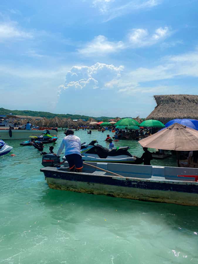 Cartagena: 5 Rosario Islands Tour with Snorkeling and Lunch - Agua Azul offers a slower hour