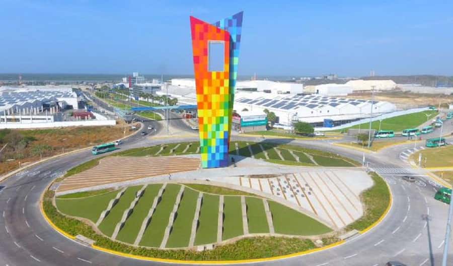 Cartagena: Barranquilla and Santa Marta All-Inclusive Tour - Ciénaga and the route toward Santa Marta