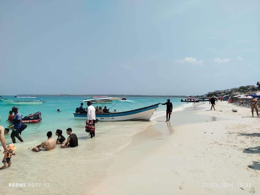 Cartagena: BARÚ Playa blanca with SNORKELING INCLUDED - Snorkeling: lovely water, practical limitations
