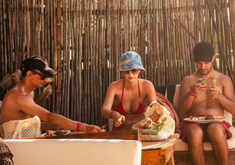 Cartagena: Barú Sunset Beach with Bioluminescent Plankton - Who should book this experience?
