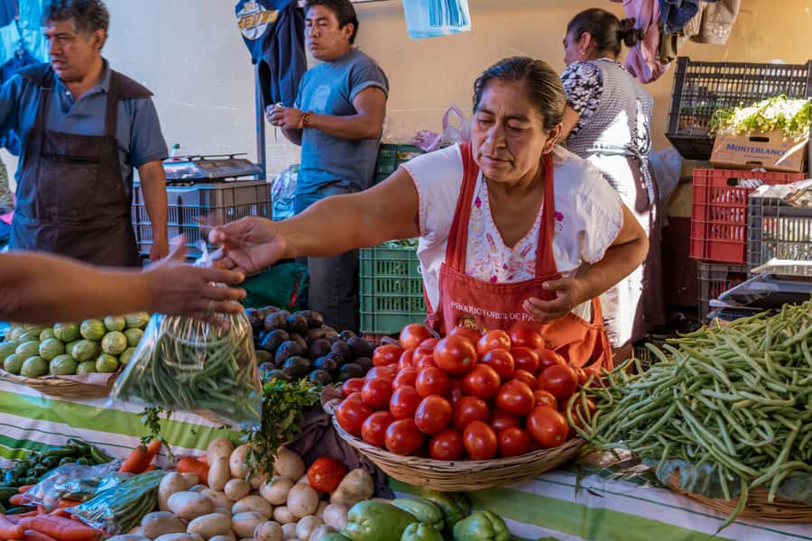 Cartagena: Bazurto Market & La Popa Convent Tour with Lunch - Two Cartagenas in Four Hours