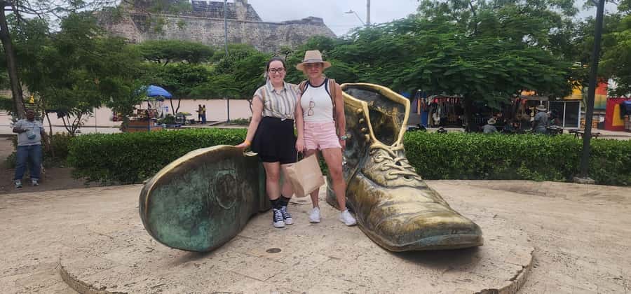 Cartagena: BILINGUAL CITYTOUR + SAN FELIPE CASTLE & Old city - Should you book it?