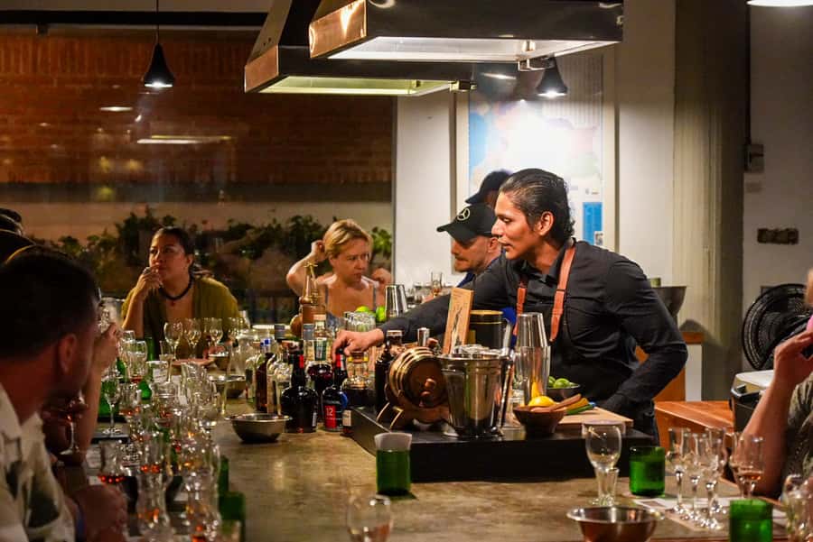Cartagena: Boutique Rum and Chocolate Tasting at Lunático - Practical details before you reserve