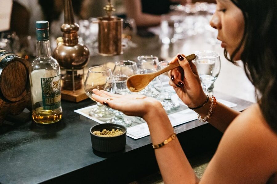 Cartagena: Boutique Rum and Chocolate Tasting at Lunático - Is $105 a fair price?