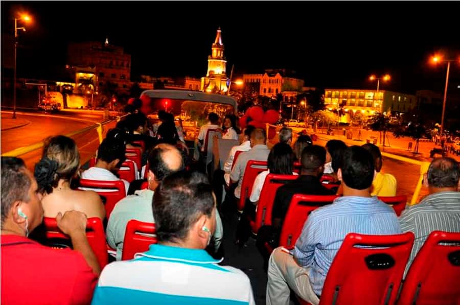 Cartagena: City Sightseeing Hop-On Hop-Off Bus Tour & Extras - Stops 9 and 10: Casino Rio and Hotel Caribe