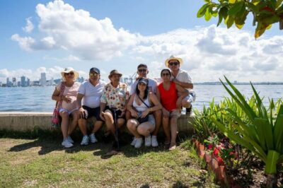 CITY TOUR IN ENGLISH, Old city, Monuments, Castle