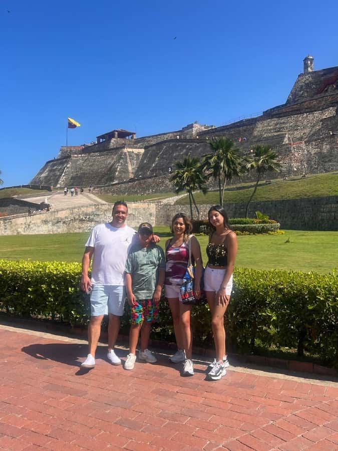 Cartagena: CITY TOUR IN ENGLISH, Old city, Monuments, Castle - The Chiva ride and what it feels like