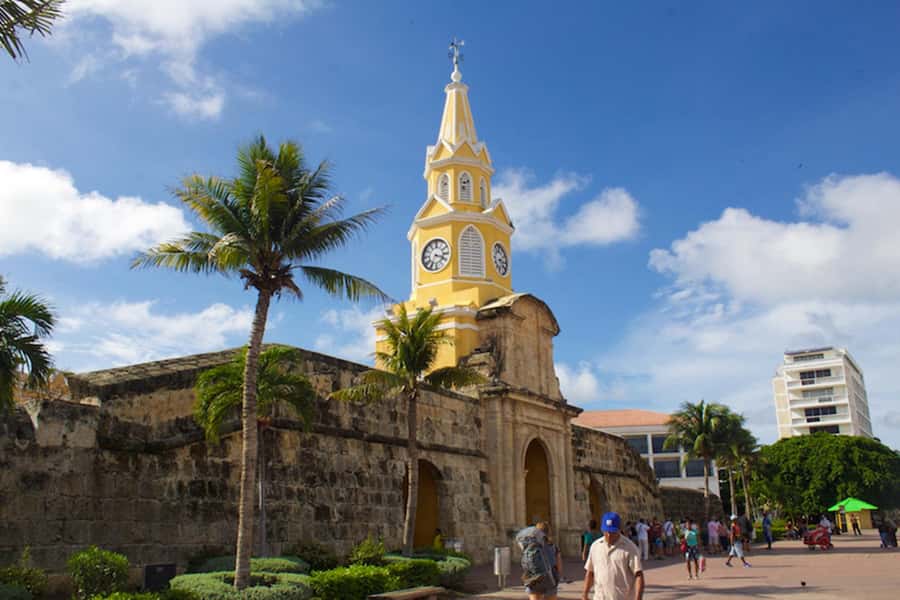 Cartagena: CITY TOUR OVERVIEW of the city Boots castle chiva - Las Botas Viejas, Cartagena’s playful photo stop
