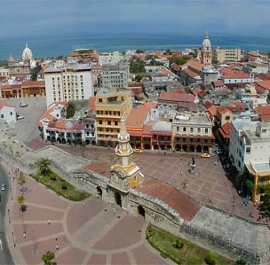 Cartagena City Tour with San Felipe Castle & Old Town Walk - Key points to know before booking