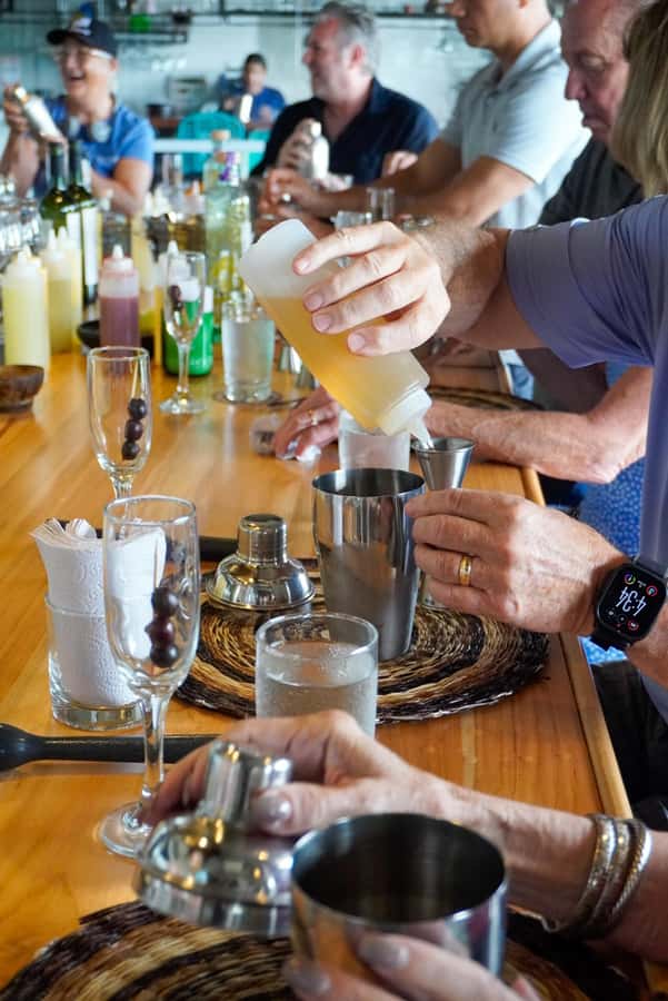 Cartagena: Colombian Cocktail Masterclass - The first lesson: Colombian spirits and fruit