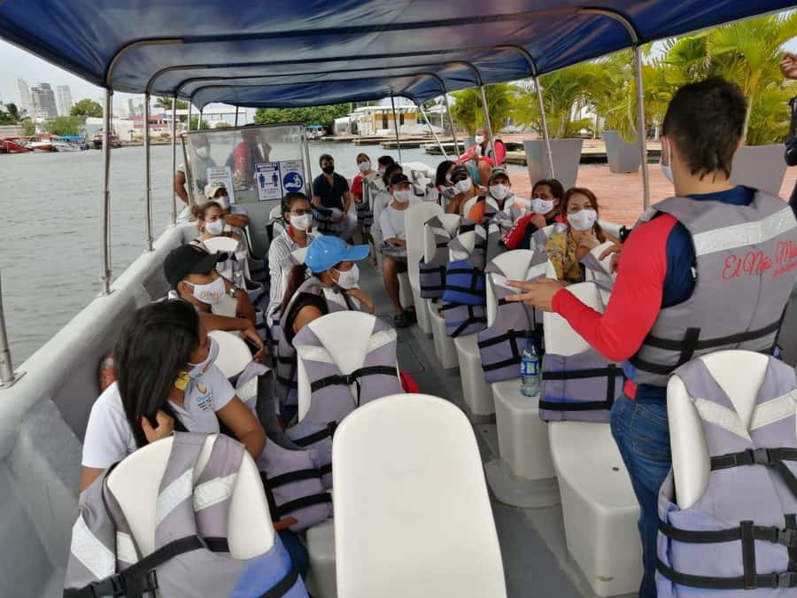 Cartagena de Indias: 2x1 Boat trip to the Rosario Islands and Baru Island - The early start at La Bodeguita