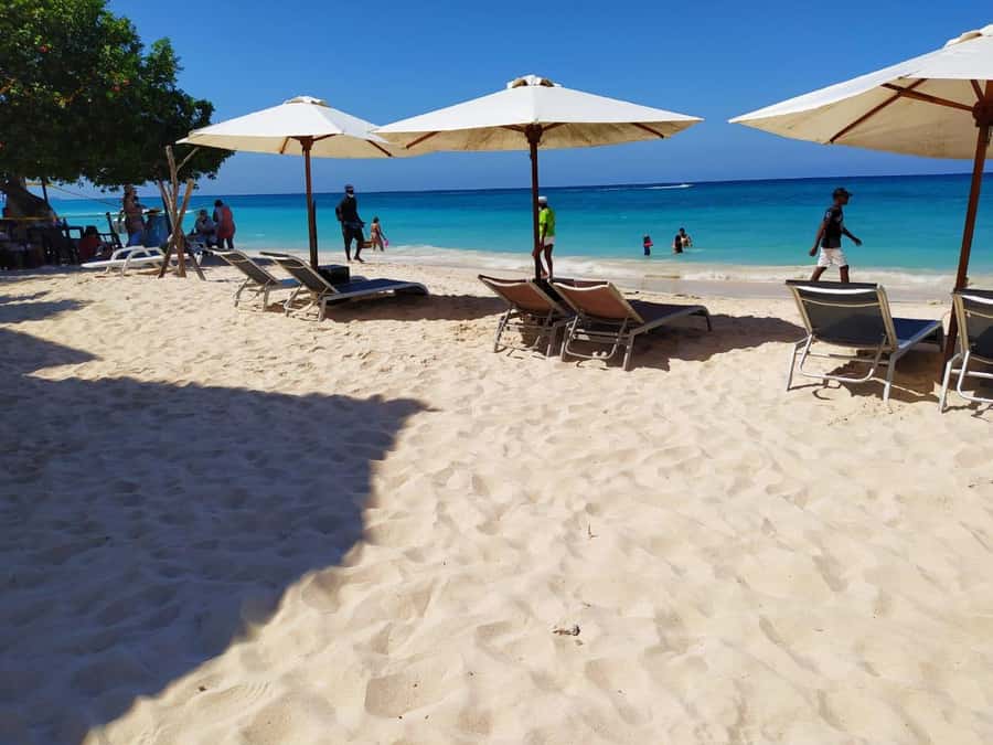 Cartagena de Indias: Pasadia 5 Islas del rosario and Baru boat trip - Key points to know before booking