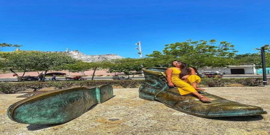 Cartagena: Explore with a city tour aboard a typical "chiva". - Is $31 a fair price?