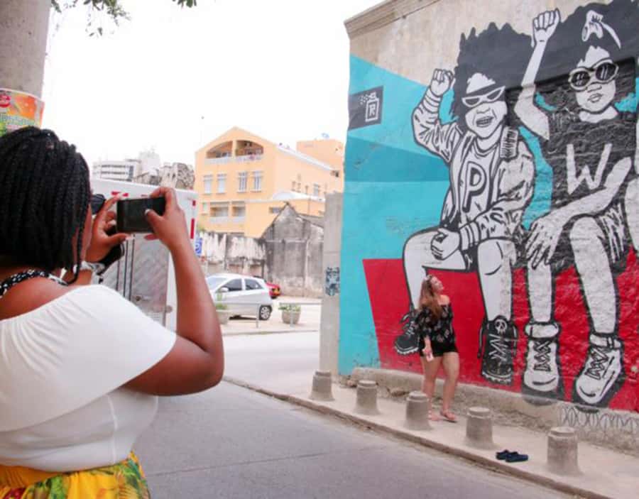 Cartagena: Graffiti Tour in Getsemani - Calle San Juan, Calle Larga, and neighborhood life