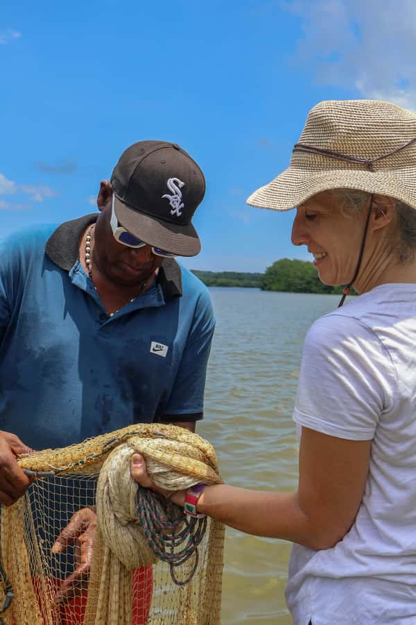 Cartagena: Mangrove Eco Tour & Fishing with Transportation - Should you book the La Boquilla mangrove tour?