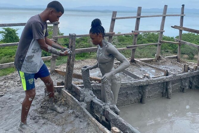 Cartagena Mud Volcano Tour — VIP Exclusive Crowd-Free Access! - What the $99 price really covers