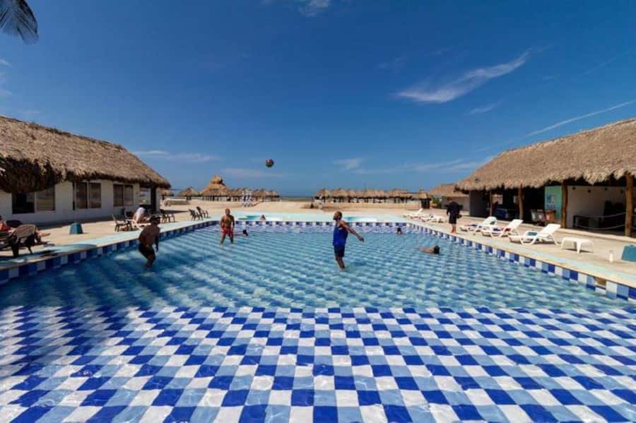 Cartagena: Mud Volcano Tour with Lunch, Pool, and Beach - Tips that make the day easier